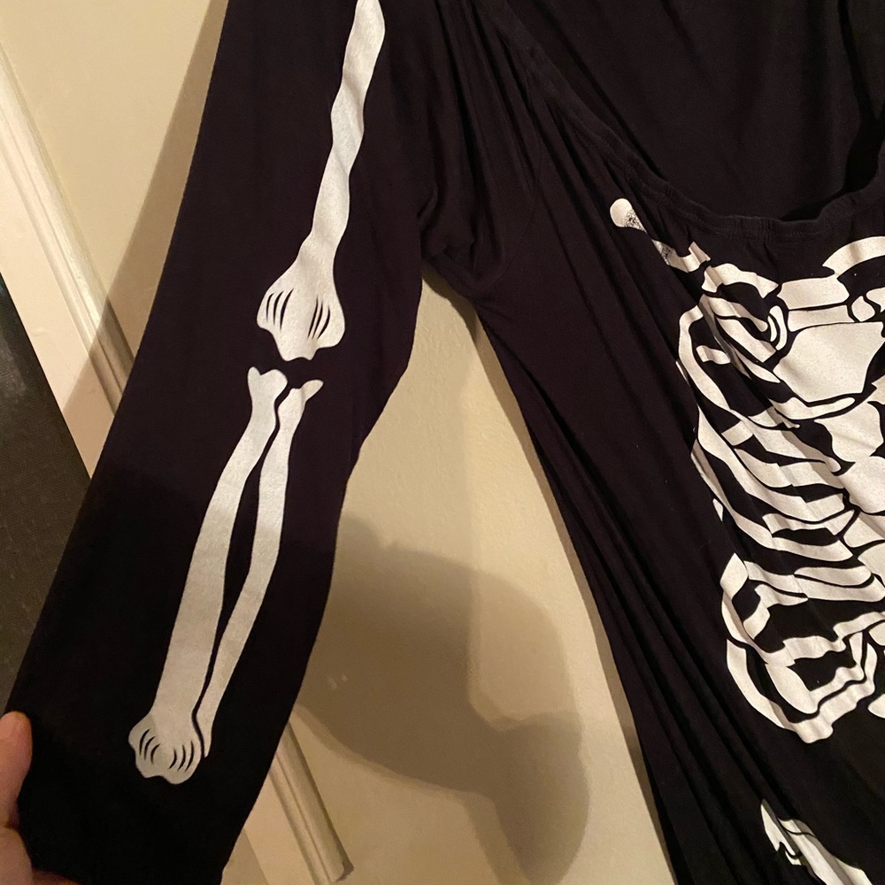 Boohoo Plus Black and White Skeleton Long Sleeve Dress EUC size‎ 22 - Picture 2 of 5